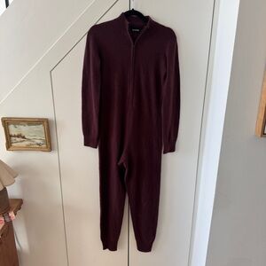 NAADAM | Maroon Zip-Up Jumpsuit (slight pilling)